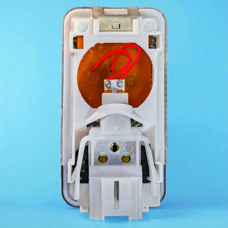 چراغ سقف سمند سفید یخی  SMD  مناسب برای سمند و سمند سورن