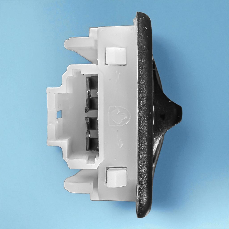 چراغ سقف سمند سفید یخی  SMD  مناسب برای سمند و سمند سورن