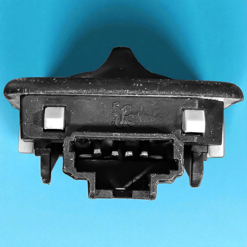 چراغ سقف 206 یخی  SMD  مناسب برای پژو 206 ، 207 ، رانا