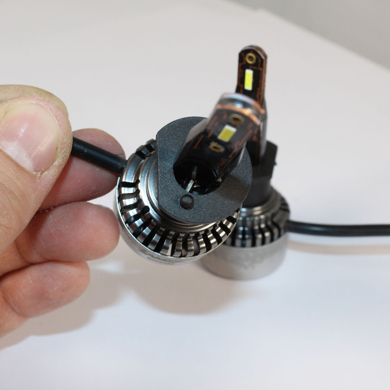 لامپ هدلایت خودرو سام مدل SM41 کد H1 بسته 2 عددی