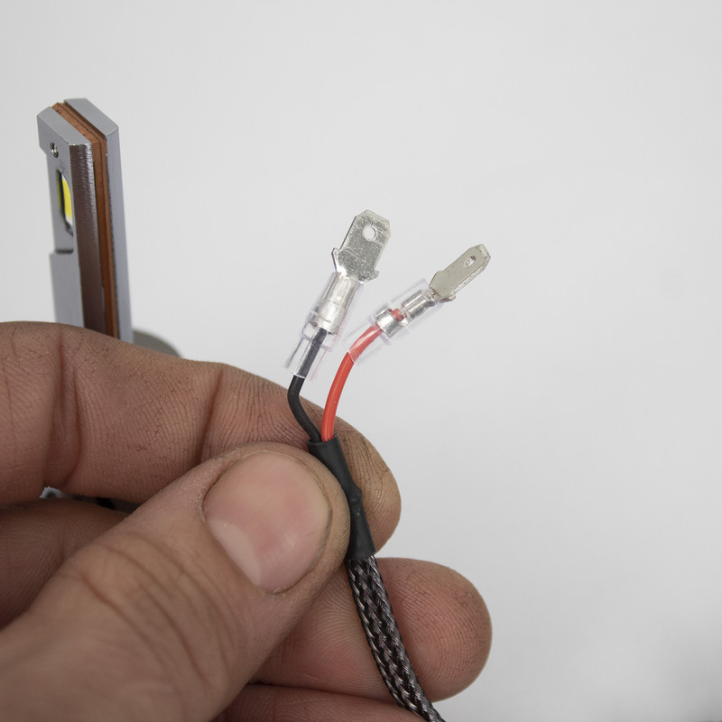 لامپ هدلایت خودرو سام مدل T20 کد H1 بسته 2 عددی